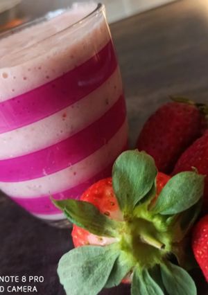 Foto resep Jus Strawberry Pisang Susu ala Mbak Ella