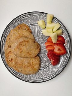 Hình của món Pancake chuối / Banana pancakes.