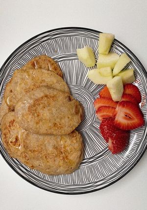 Hình của món Pancake chuối / Banana pancakes.