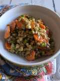 Farro Perlato Saltato con Piselli e Carote