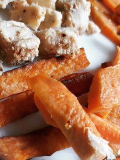Édesburgonya csirkemellel recept fotója