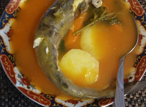Una foto de Caldo de pescado