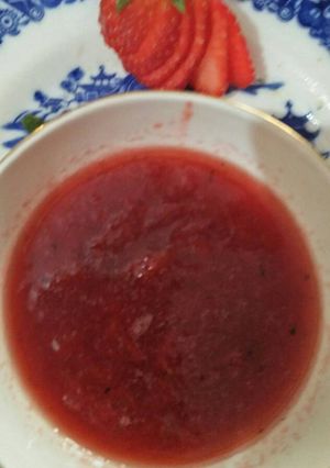 A picture of Strawberry sauce with Indiana taste.