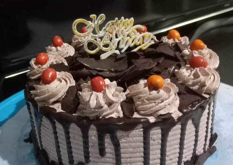 Kue ulang tahun coklat