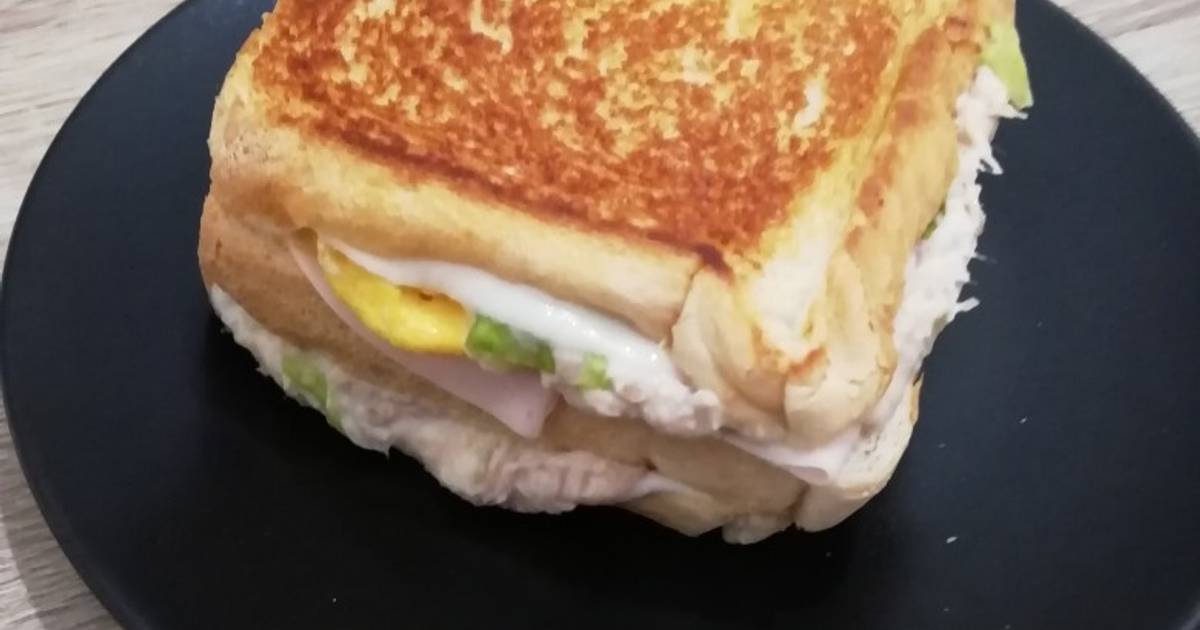 Sándwich de pollo Receta de Maria Cookpad