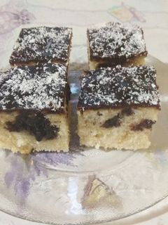 Szurkált sütemény 🍮 recept fotója