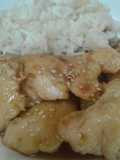 Pollo en salsa de soja dulce y arroz blanco
