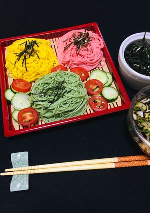 Una foto de Japanese 🎌 Noodles Somen 🥢 (fideos fríos)