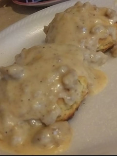A picture of Italian-Seasoned Biscuits and Gravy.