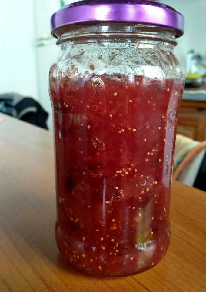Una foto de Dulce de higo y manzana