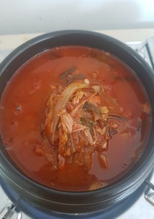 Foto resep Kimchi Jjigae Sup Kimchi Korea