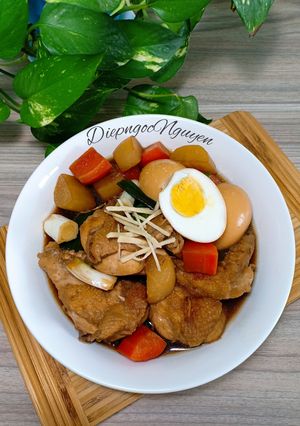 Hình của món Cánh gà kho trứng (Japanese style).