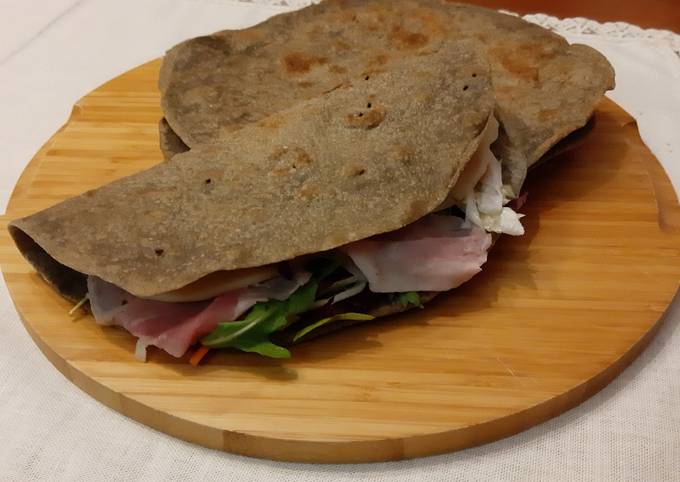 Piadina con farina di grano arso