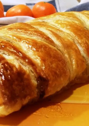 Una foto de Trenza de trucha asalmonada con mermelada de cebolla a la naranja