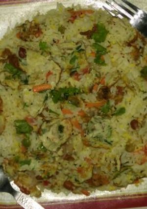 A picture of Omelette Fried rice.