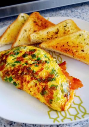 Una foto de Omelette de queso y tocino