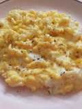 Lazy Scrambled Eggs with Milk and Cheese