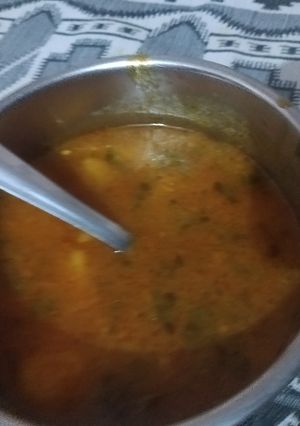 A picture of Dal fry.
