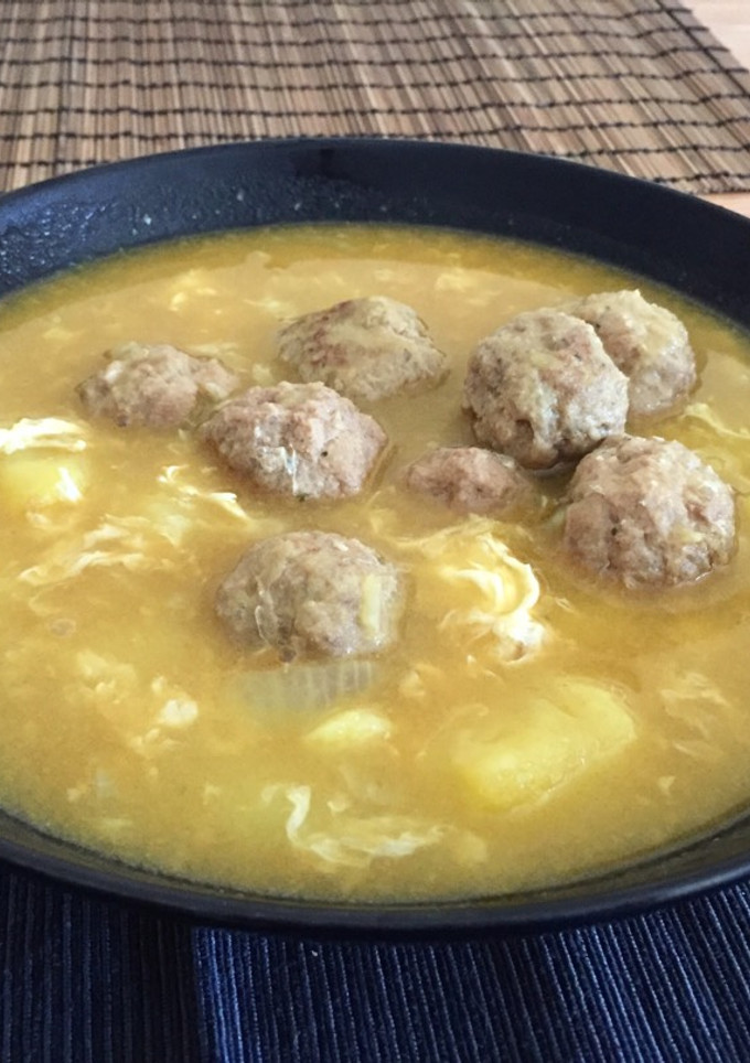 Una foto de Caldo de albóndigas
