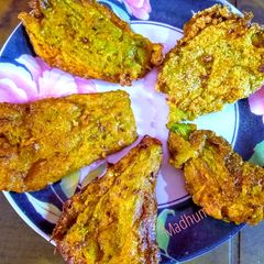 A picture of Pumpkin Flower Fritters.