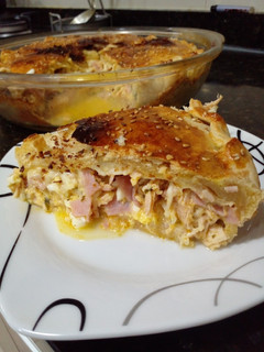 Una foto de Tarta de pollo con Jamón y queso
