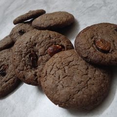 A picture of Eggless Chocolate Cookies.