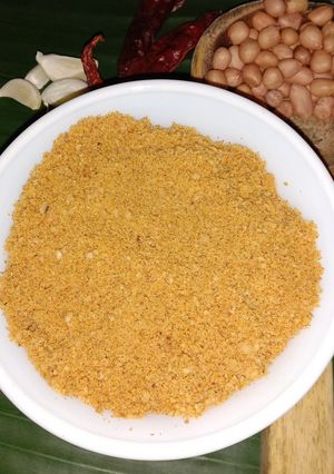 A picture of Peanuts dry chutney.