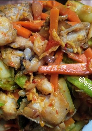 Foto resep Gurame Fillet Bumbu Pesmol 🥕