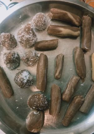 A picture of Chocolate milk mithai.