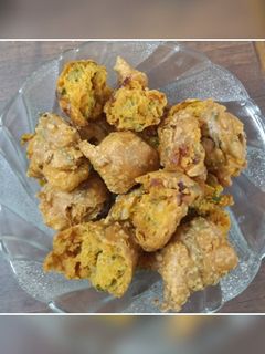 સિંધી પકોડા(Sindhi pakoda recipe in Gujarati) રેસીપી મુખ્ય ફોટો
