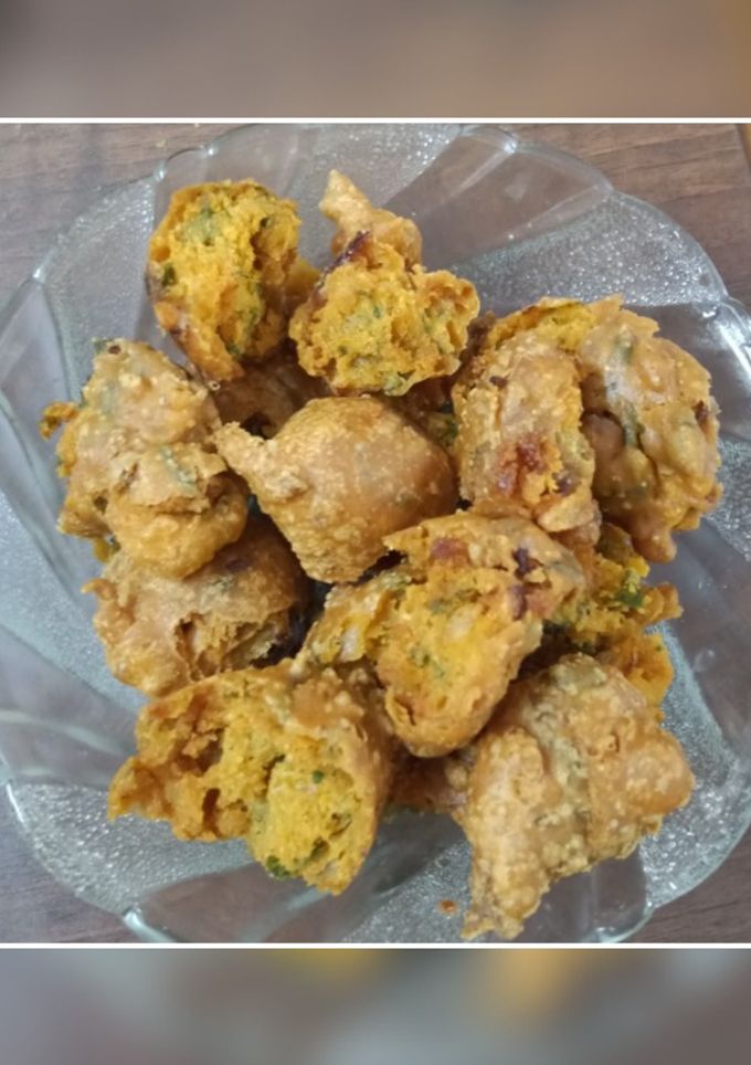 સિંધી પકોડા(Sindhi pakoda recipe in Gujarati) રેસીપી મુખ્ય ફોટો