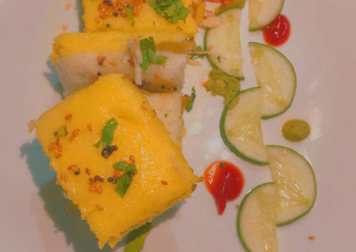 Cheesy fusion dhokla