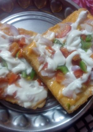 A picture of Bread pizza.