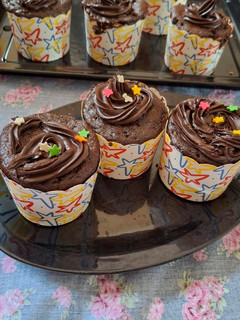 Foto resep Super Moist ChocolateCupcakes- Simple & NoMixer (Gluten Free)