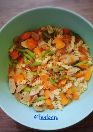 Foto resep Oseng wortel makaroni sosis pentol