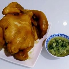 Soy sauce chicken (ayam kecap) A picture of Soy sauce chicken (ayam kecap).