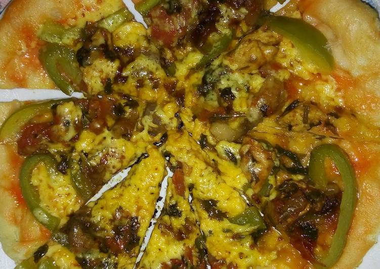 Simple Way to Make Favorite Simple Chicken PIZZA(No Oven)