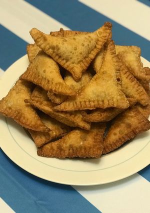 Una foto de Triangulitos Patrios de batata y nuez 🇦🇷💪🏼