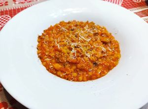 Foto di Fregula sarda con Ragù di Porchetta