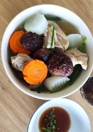 Hình của món Bữa sáng với hủ tiếu dò heo.