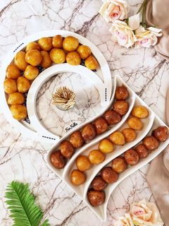 صورة لوصفة لقيمات بنكهات مختلفة 🧡🍫