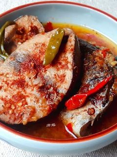 Hình của món Cá NGỪ kho cay.