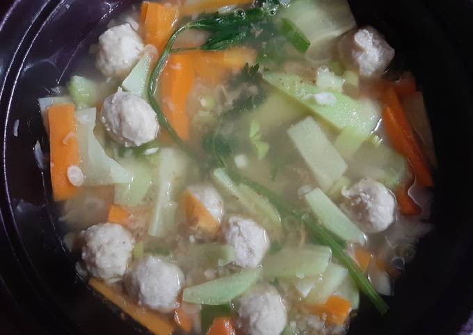 Cara Gampang Membuat Sayur bening labu siam wortel dan bakso Anti Gagal