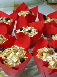 Una foto de Muffins de muesli y miel! Bajo en calorías!