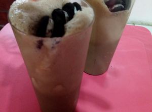 Una foto de Batido de chocolate y café