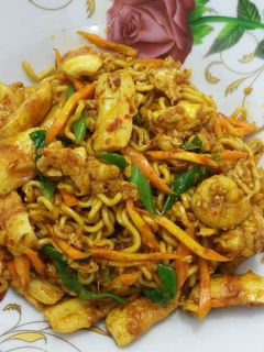 Foto resep Mie goreng bumbu kari