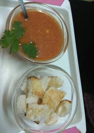 टमाटर सूप (Tomato soup recipe in hindi) रेसिपी मुख्य फोटो