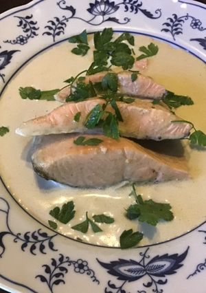 A picture of California Farm Poached Salmon Hollandaise.