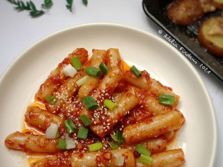 Langkah Mudah untuk Menyiapkan Tteokbboki Murah Meriah yang Bisa Manjain Lidah