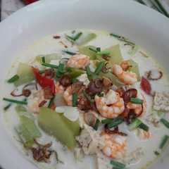 A picture of Udang sayur santan.